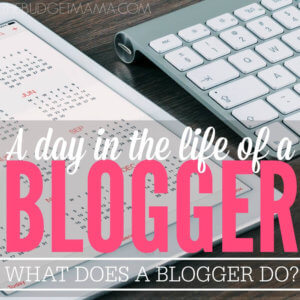 What Does a Blogger Do?