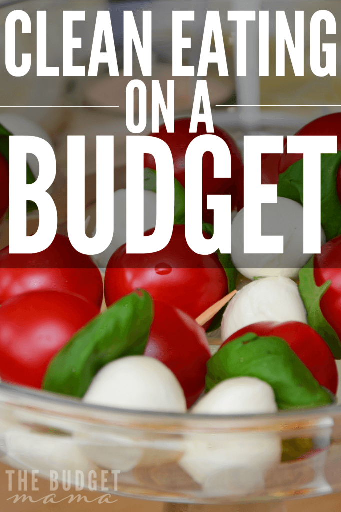 It's no secret that my family does our best eat clean and live life by a budget, but is clean eating on a budget possible? Yes. This is how we make it work with our all-cash grocery budget. 