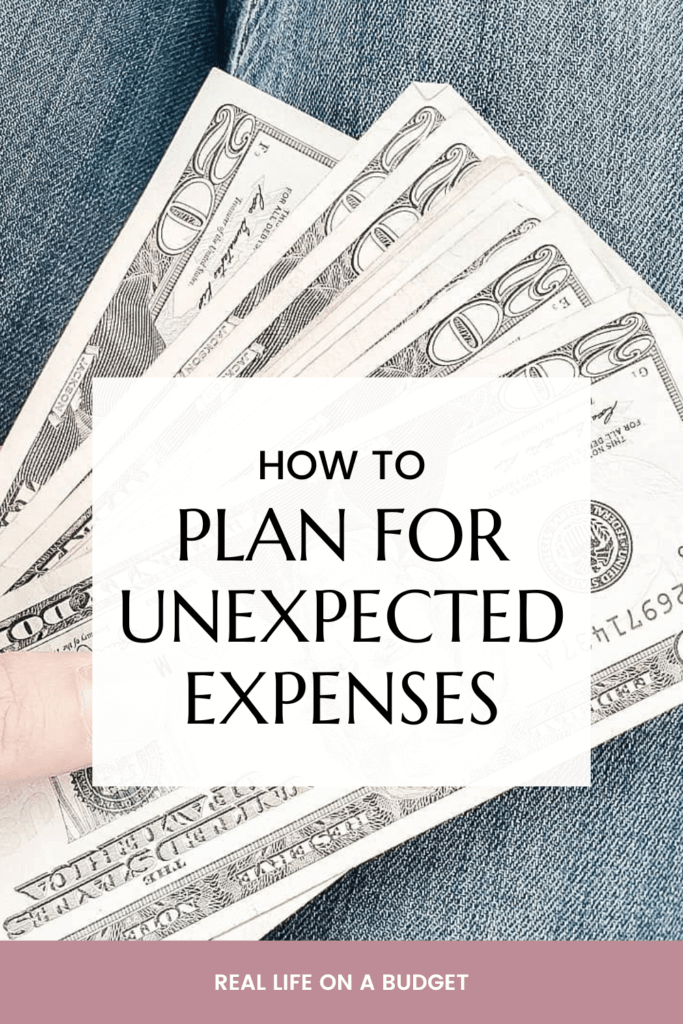 I know it mean seem crazy but yes, you can totally plan for unexpected expenses! They will pop up so here's how to plan for unexpected expenses.
